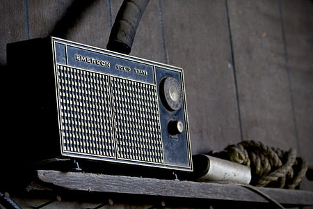 black radio thumbnail