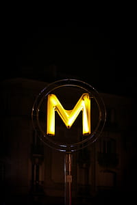 M light-up decor thumbnail