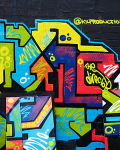 graffiti on wall thumbnail