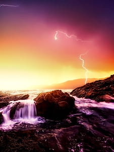 thunder strike hit on body of water thumbnail