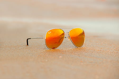 Close-up of Rayban Sunglasses thumbnail
