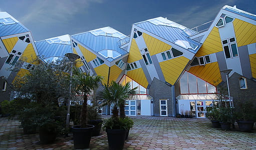Multi Colored Roofs thumbnail