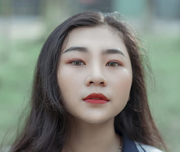 Woman Wearing Red Lipstick thumbnail