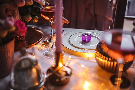 Christmas table decorations thumbnail