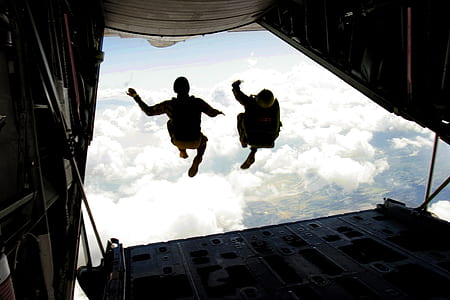 two person jumping off an airplane thumbnail