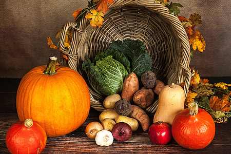 Pumpkins and Autumn vegetables thumbnail