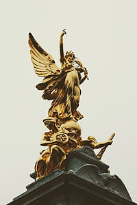 gold angel statue thumbnail