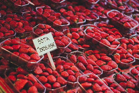 Red Strawberry thumbnail