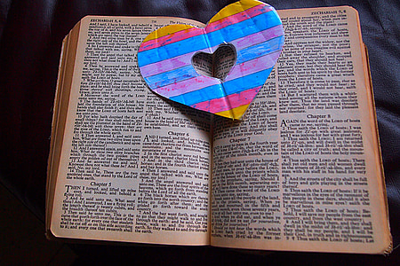 heart greeting card on book thumbnail