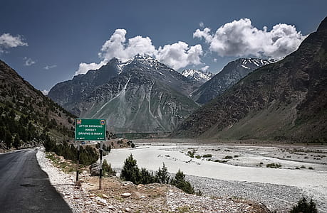 Road Near Mountains thumbnail