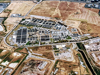 bird's eye view photography of buildings thumbnail