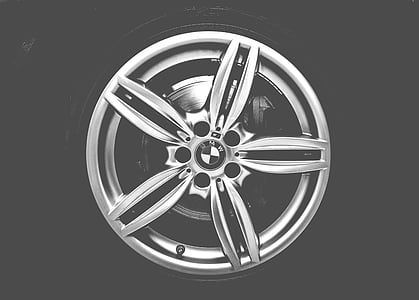 gray BMW wheel thumbnail