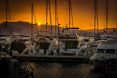 white yacht harbor thumbnail