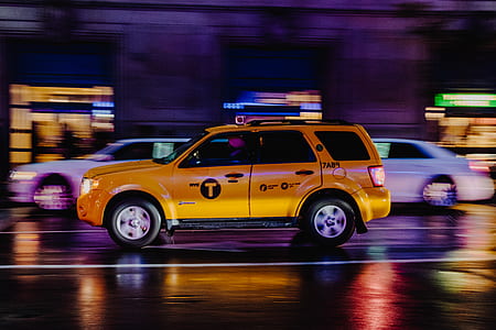 dash motion photo of SUV on road thumbnail