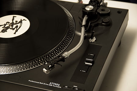 black turntable thumbnail