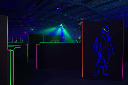 blue 3D light thumbnail