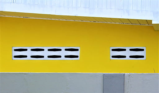yellow painted wall thumbnail