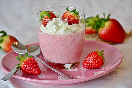 strawberry smoothie thumbnail