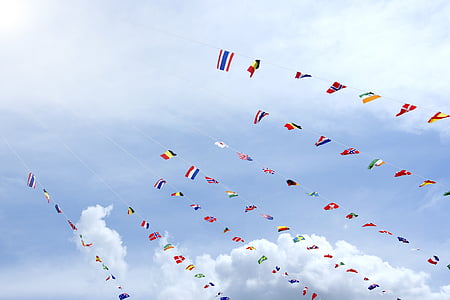 assorted mini flags thumbnail