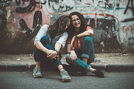 people, woman, street, graffiti thumbnail