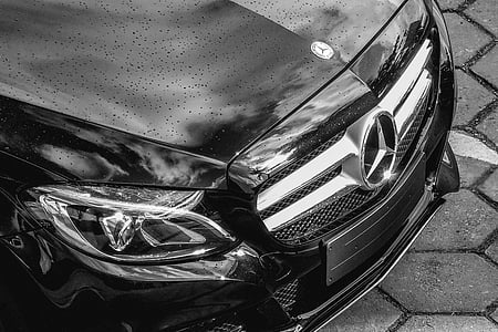 grayscale photo of Mercedes-Benz C-Class thumbnail