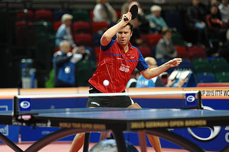 table tennis player thumbnail