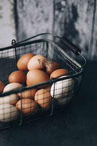 Metal wire basket with eggs thumbnail