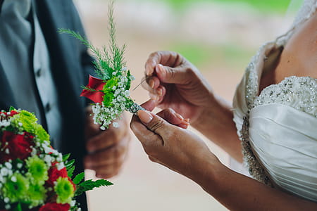 adults-bouquet-bridal-bride-thumb.jpg