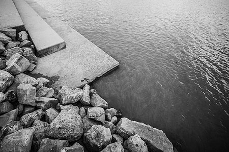 Lake Shore with Rocks thumbnail