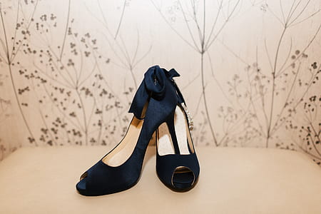 black leather peep-toe stiletto sandals thumbnail