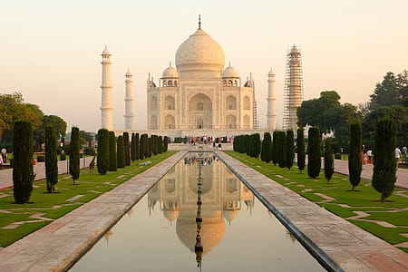 Taj Mahal, India thumbnail
