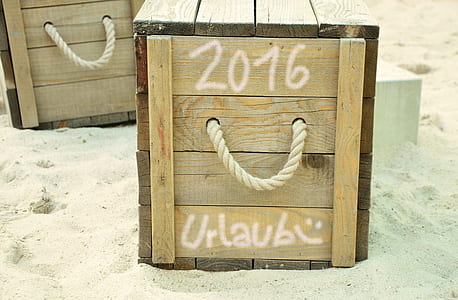 brown wooden crate thumbnail