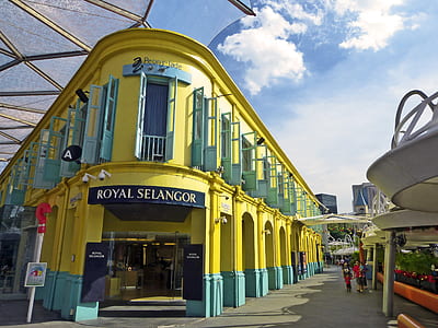 Royal Selangor facade thumbnail