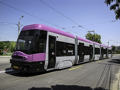  PESA Swing tram on Splaiul Independenței in Cluj-Napoca, Romania thumbnail