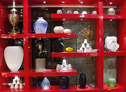 red display shelf thumbnail