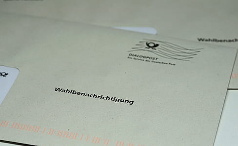 white paper envelope thumbnail