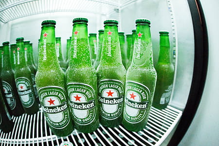 Heineken in fridge thumbnail