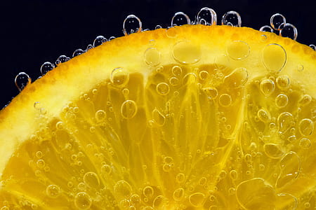 close-up photography of yellow slice lemon thumbnail