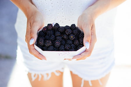 Black Fruits thumbnail