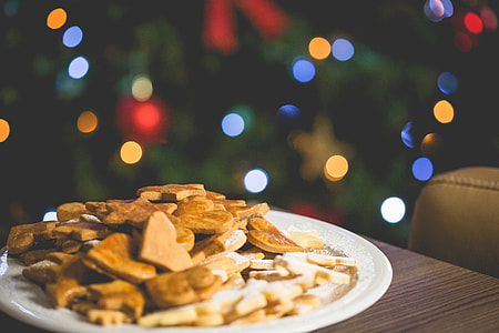 Christmas Sweets with Christmas Tree thumbnail