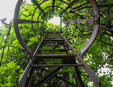gray metal tunnel thumbnail