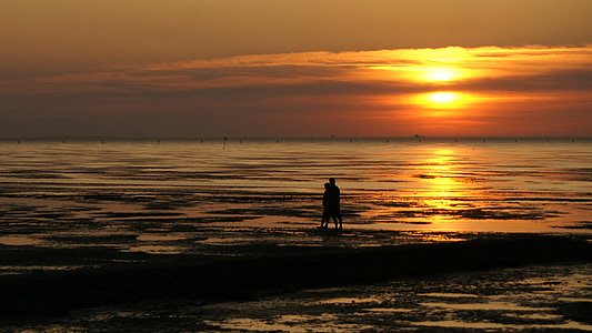 silhouette of person thumbnail
