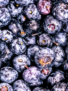 Flat Lay Photography of Bunch of Blueberries thumbnail