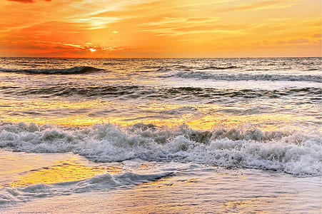 water waves during dawn thumbnail