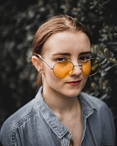 woman taking selfie thumbnail