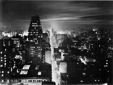 View of Avenida Corrientes in 1936 in Buenos Aires, Argentina thumbnail