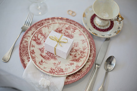 round white and red floral ceramic dinnerware set thumbnail