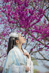 Sansei Iii, Ten Miles Of Peach Blossoms thumbnail