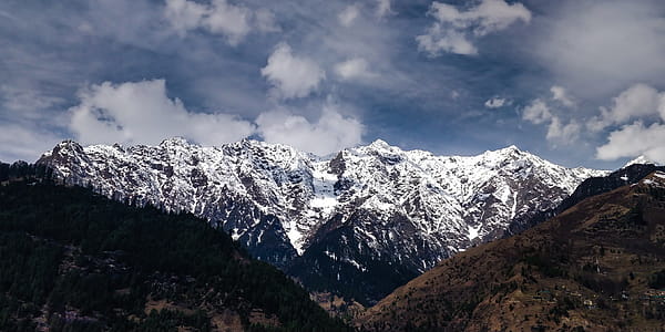 Mountain during Winter thumbnail