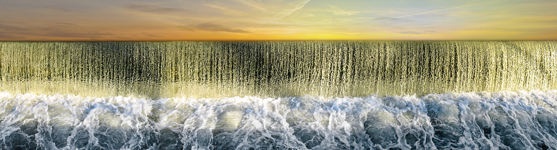 ocean during golden hour thumbnail